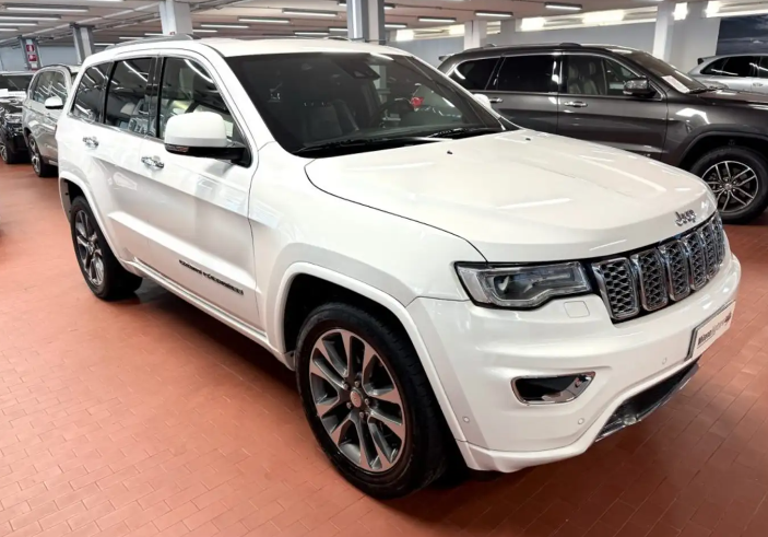 Left hand drive JEEP GD CHEROKEE 3.0 V6 CRD 250